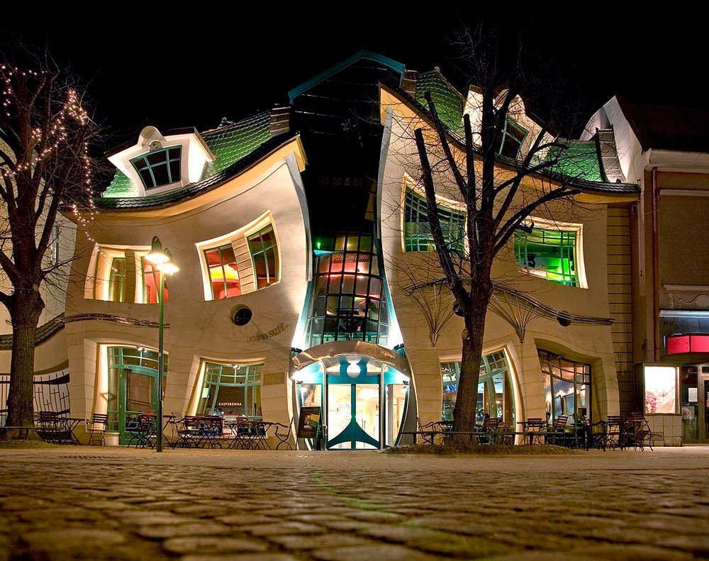 Krzywy_Domek_Architectural Oddities