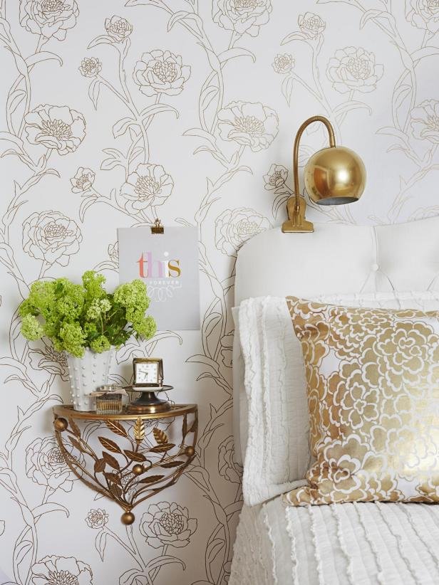 Nightstand Ideas for a Small Bedroom